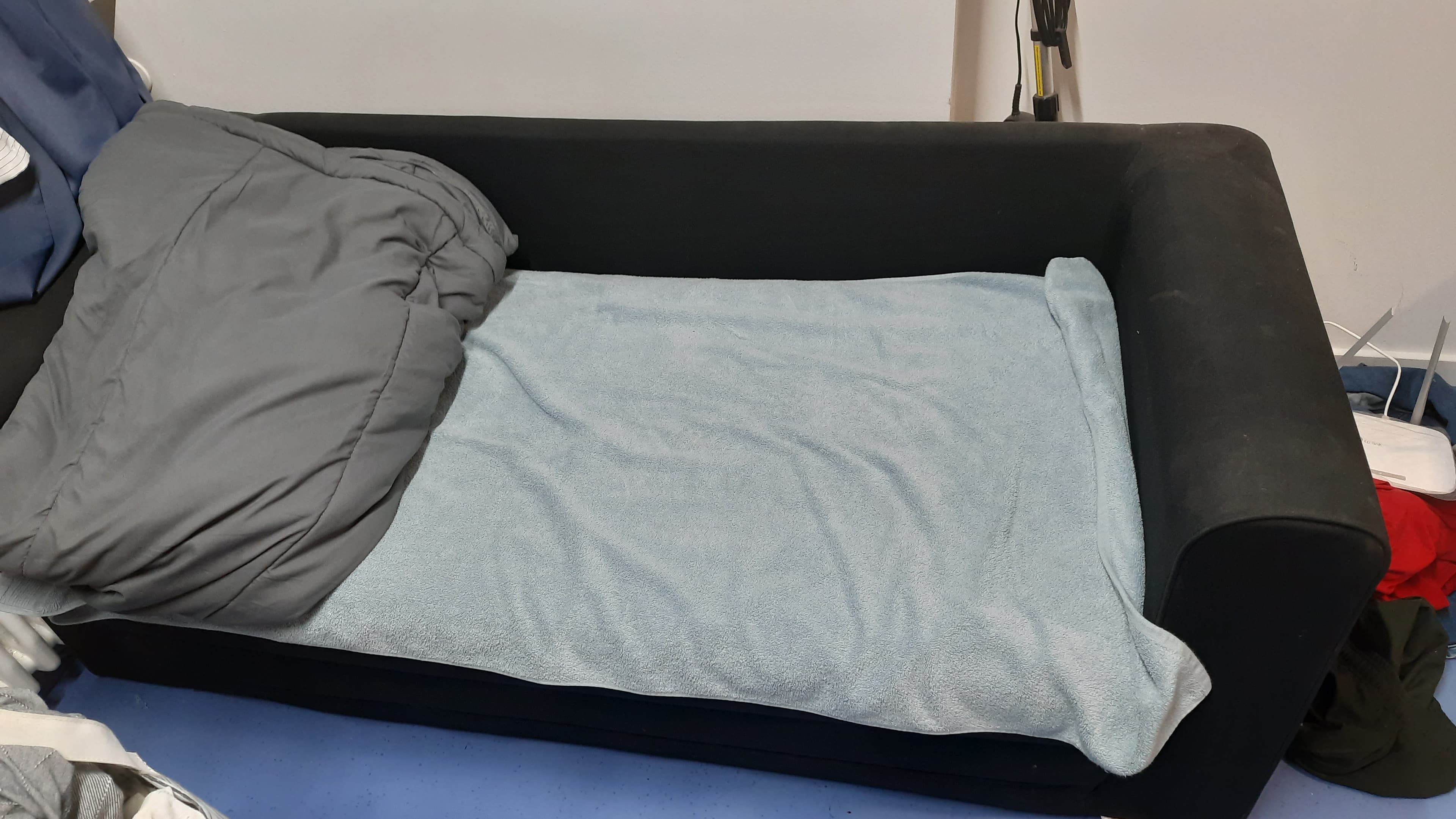 Sofa bed - Image 2