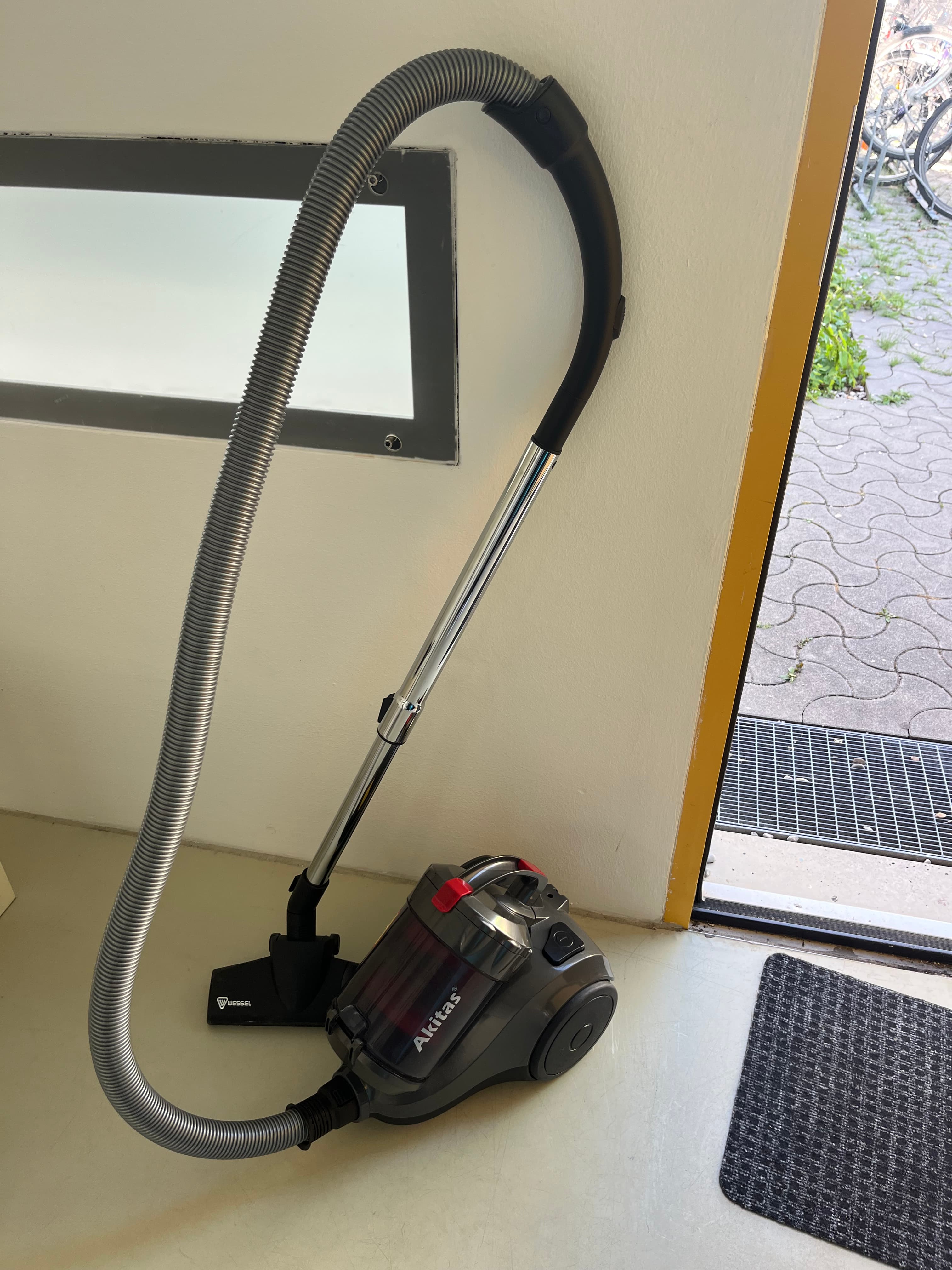 Vacuum Cleaner 