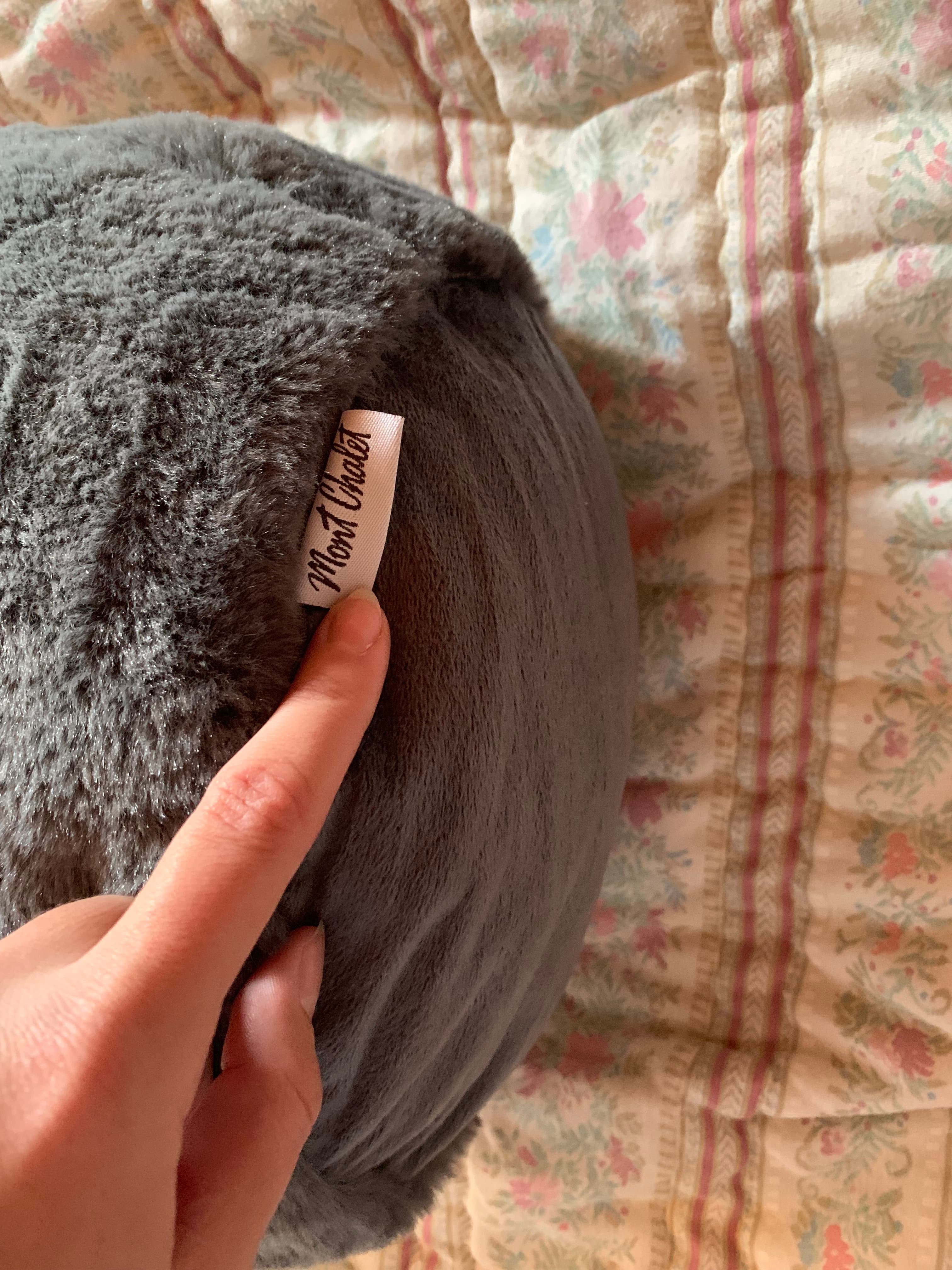 Huge Pillow Roll *new* - Image 2