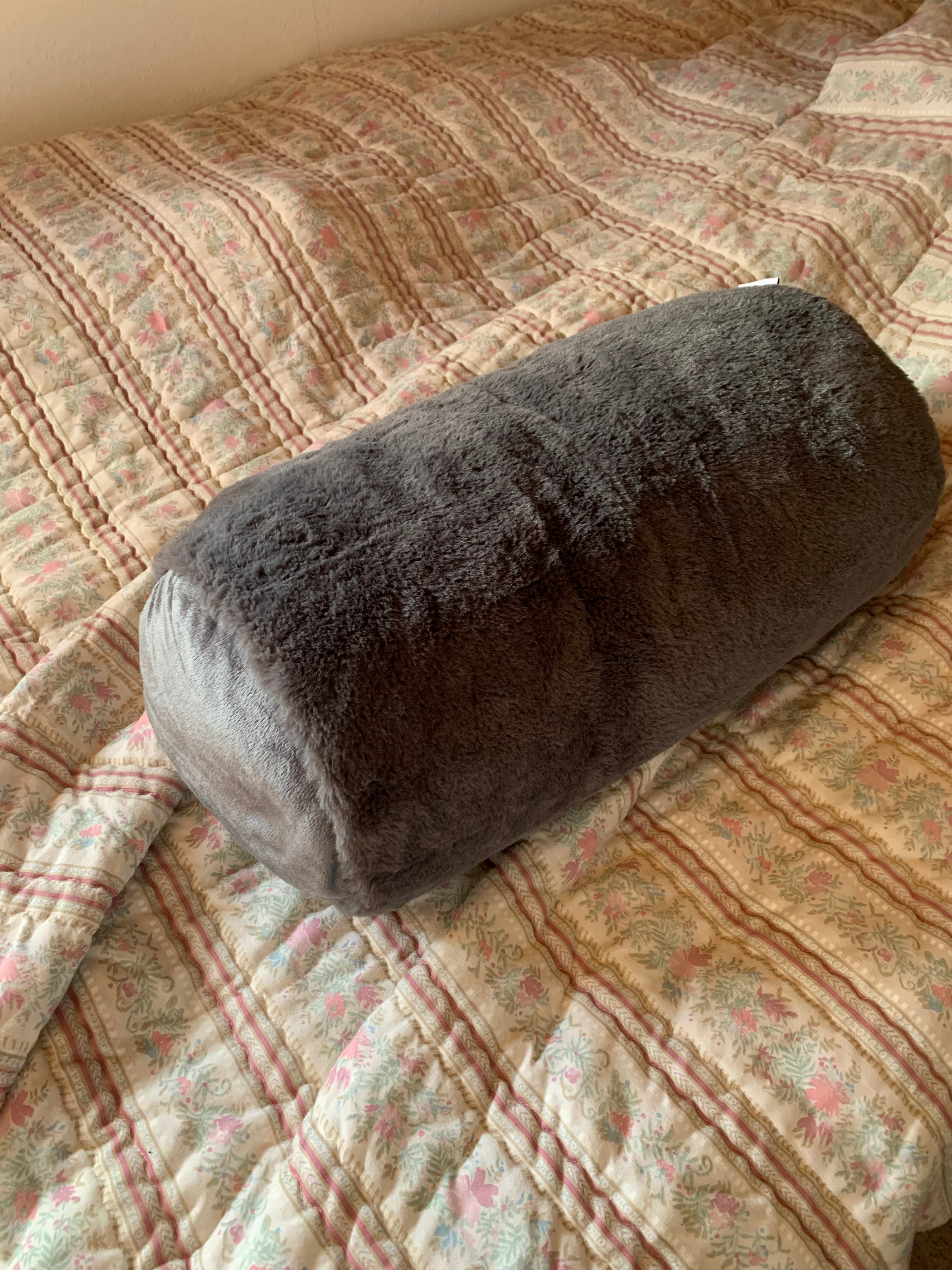 Huge Pillow Roll *new*