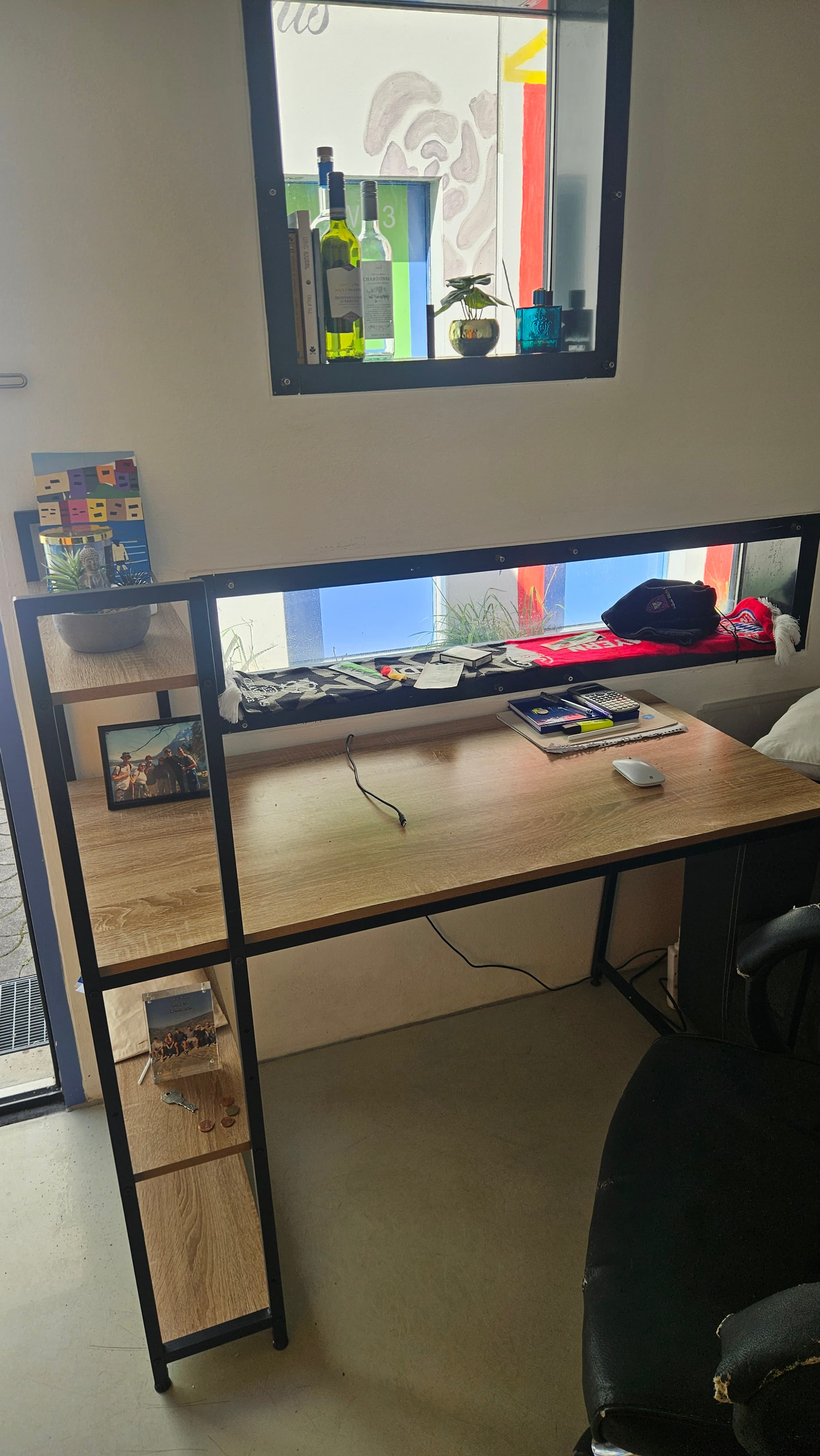 Desk- perfect for bungalows